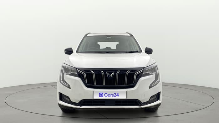 2024 Mahindra XUV700 AX 5 D AT 5 STR, Diesel, Automatic, 28,393 km, Front