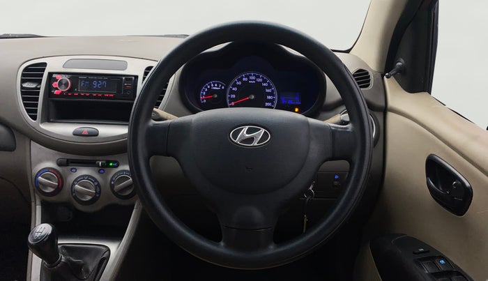2014 Hyundai i10 MAGNA 1.1, Petrol, Manual, 84,121 km, Steering Wheel Close Up