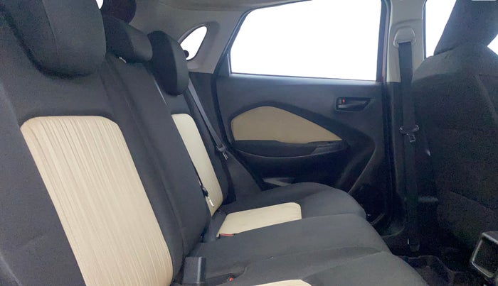 2024 Toyota Glanza E, Petrol, Manual, 20,789 km, Right Side Rear Door Cabin