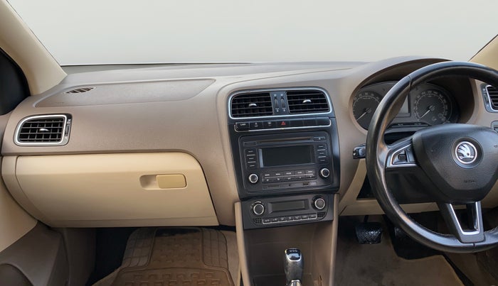 2016 Skoda Rapid 1.5 TDI CR STYLE PLUS AT, Diesel, Automatic, 1,32,232 km, Air Conditioner