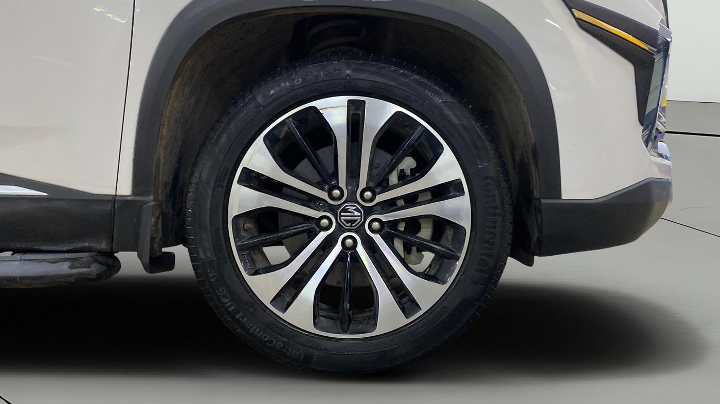 2021 MG HECTOR SHARP HYBRID 1.5 PETROL, Petrol, Manual, 6,054 km, Right Front Wheel