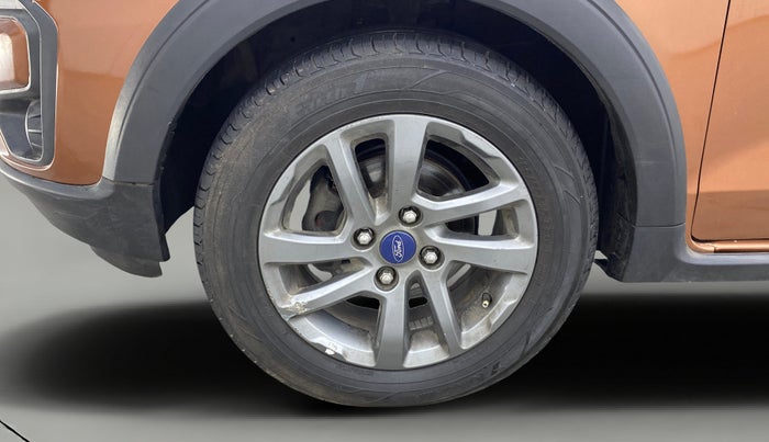 2019 Ford FREESTYLE TITANIUM 1.2 PETROL, Petrol, Manual, 58,779 km, Left Front Wheel