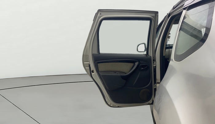 2015 Renault Duster 85 PS RXL PLUS DIESEL, Diesel, Manual, 98,972 km, LHS Rear Door