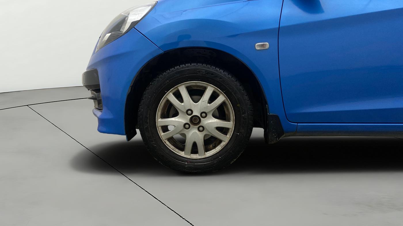 2013 Honda Brio VX AT, Petrol, Automatic, 59,913 km, Left Front Wheel