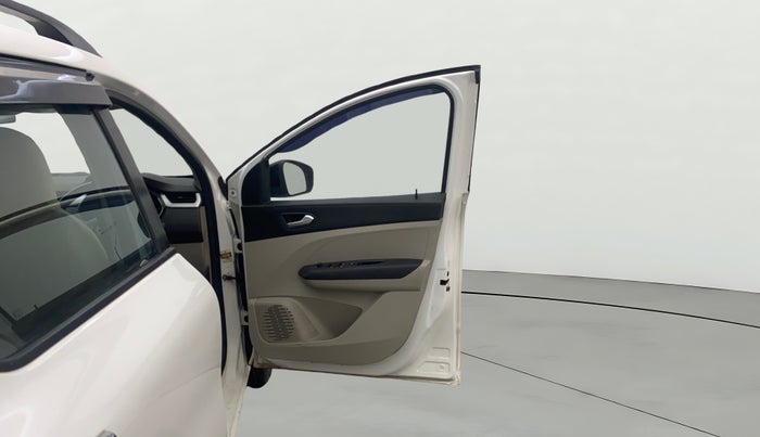 2022 Renault TRIBER RXZ, Petrol, Manual, 21,168 km, RHS Front Door