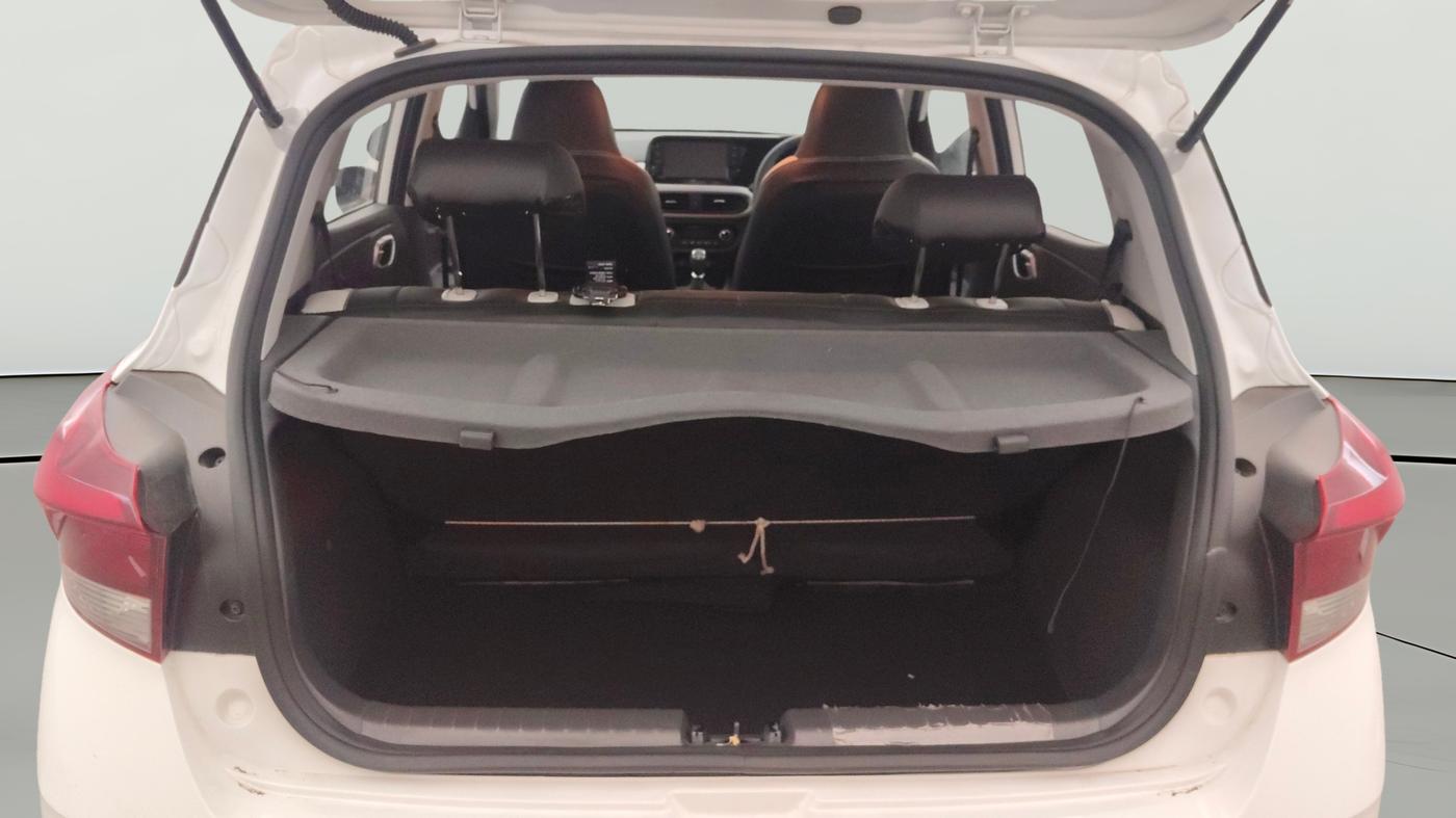 2025 Hyundai GRAND I10 NIOS SPORTZ 1.2 KAPPA VTVT, Petrol, Manual, 925 km, Boot Open Zoomed View