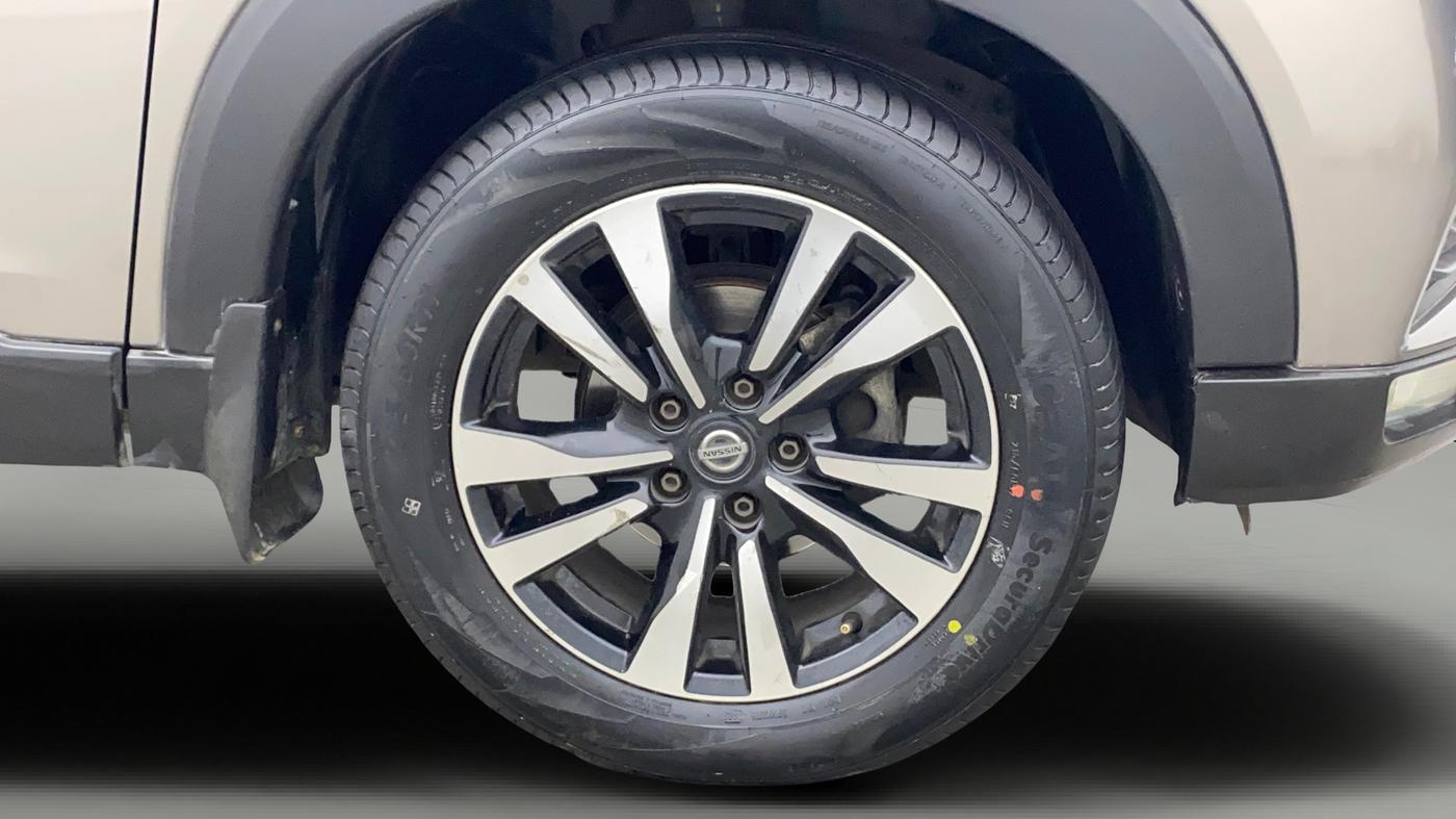 2022 Nissan Kicks XV 1.5, Petrol, Manual, 53,470 km, Right Front Wheel