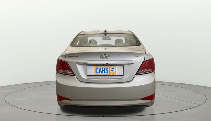 2017 Hyundai Verna 1.6 VTVT SX (O), Petrol, Manual, 74,214 km, Back/Rear