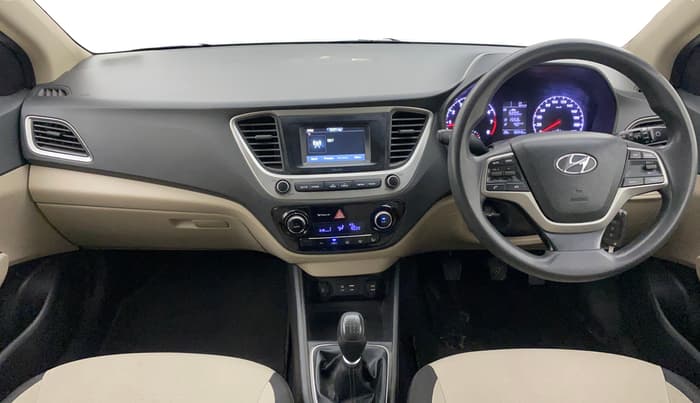 2018 Hyundai Verna 1.4 EX PETROL, Petrol, Manual, 88,345 km, Dashboard
