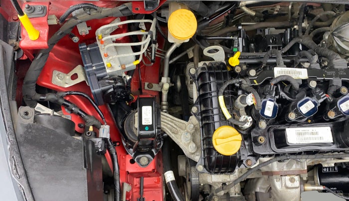 2021 Tata ALTROZ XT PETROL, Petrol, Manual, 35,953 km, Engine View - Left