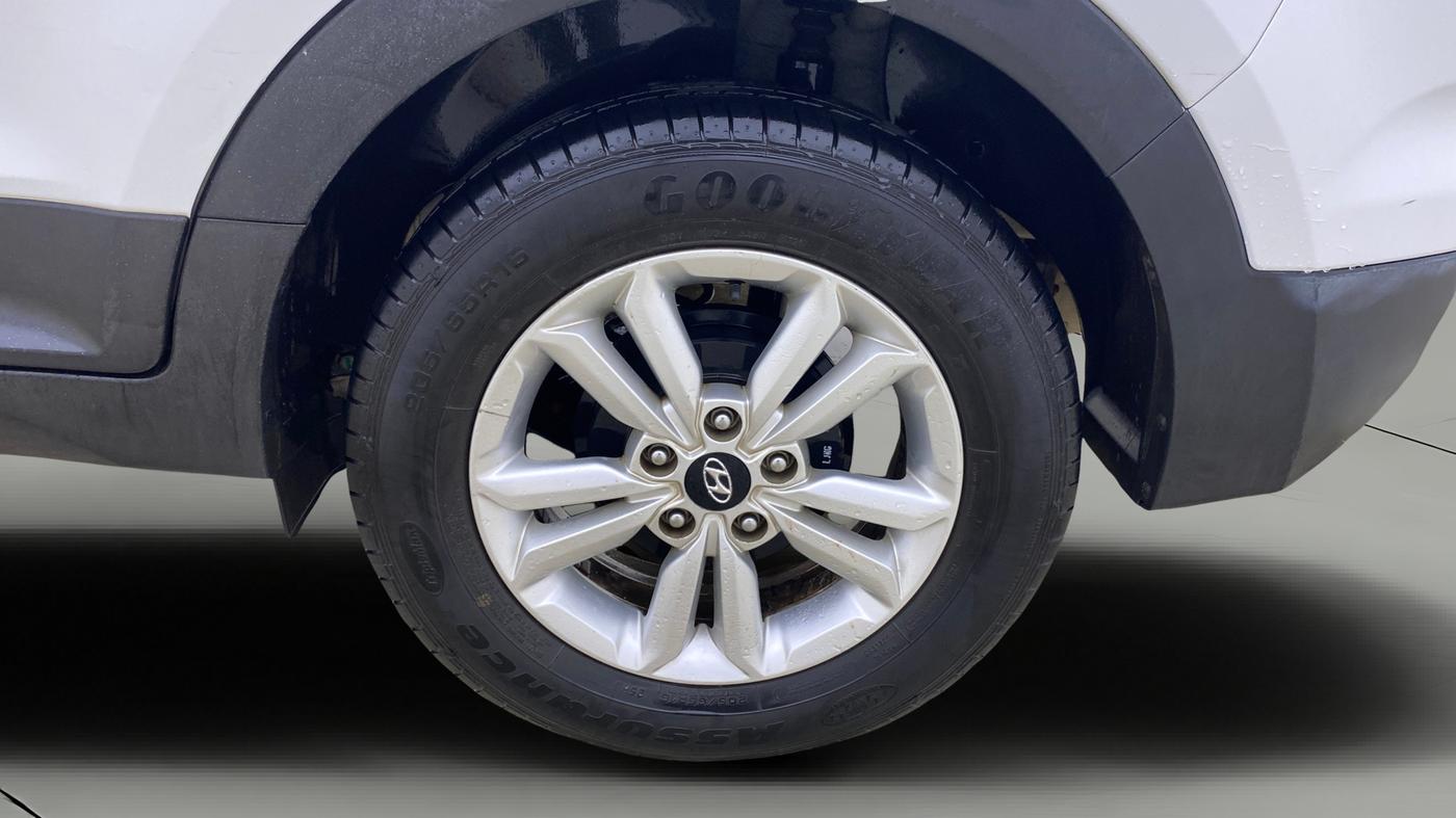 2016 Hyundai Creta SX PLUS 1.6 PETROL, Petrol, Manual, 98,792 km, Left Rear Wheel