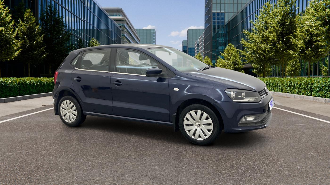 2015 Volkswagen Polo COMFORTLINE 1.2L, Petrol, Manual, 57,450 km, Right Front Diagonal