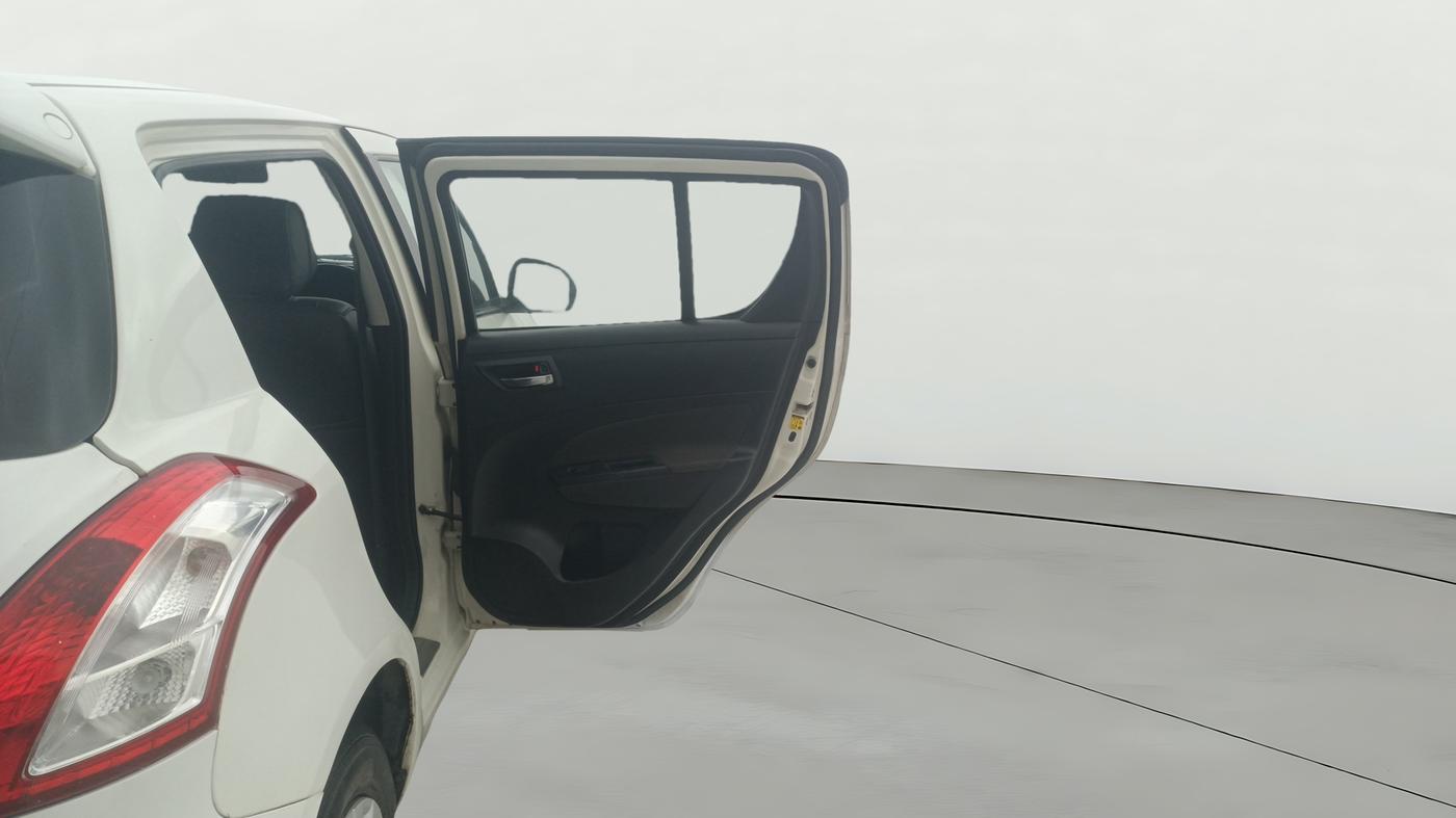 2014 Maruti Swift VXI, Petrol, Manual, 1,19,088 km, RHS Rear Door