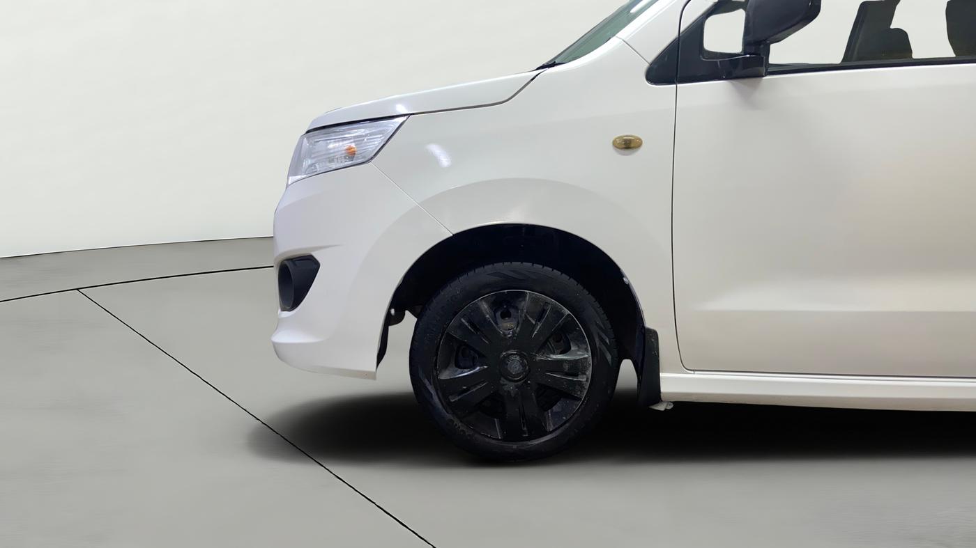 2013 Maruti Wagon R Stingray LXI, Petrol, Manual, 52,165 km, Left Front Wheel
