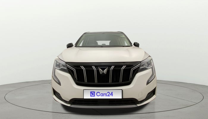2023 Mahindra XUV700 AX 5 P MT 5 STR, Petrol, Manual, 26,910 km, Front