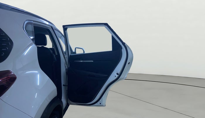 2022 KIA SONET HTX PLUS 1.5, Diesel, Manual, 36,812 km, RHS Rear Door