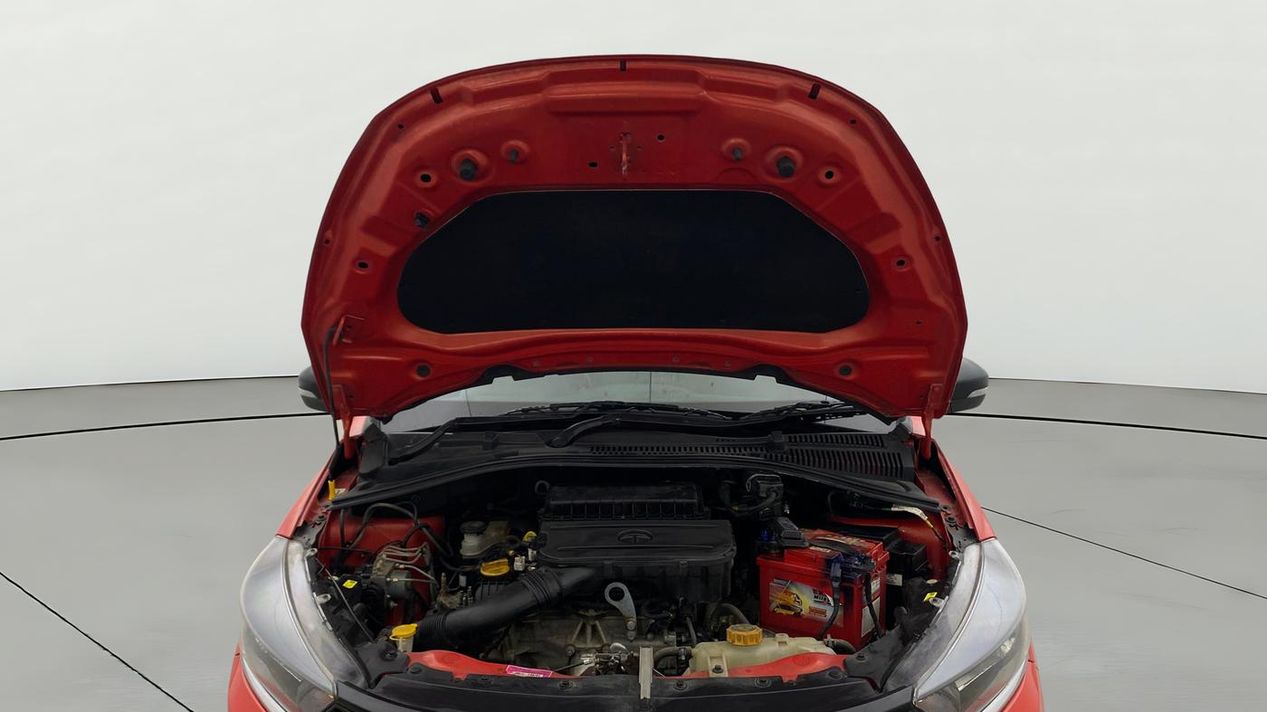 2021 Tata Tiago XZA PLUS PETROL, Petrol, Automatic, 16,977 km, Open Bonet