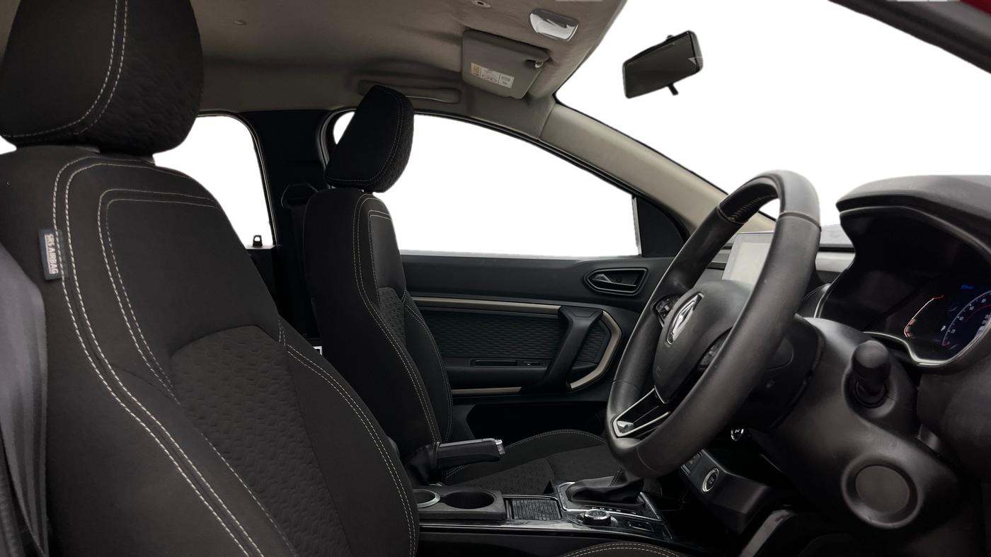 2021 Renault Kiger RXZ TURBO CVT DUAL TONE, Petrol, Automatic, 53,391 km, Right Side Front Door Cabin