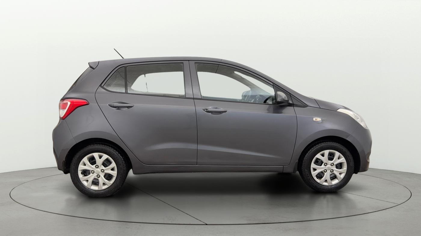 2015 Hyundai Grand i10 MAGNA 1.2 KAPPA VTVT, Petrol, Manual, 58,573 km, Right Side View