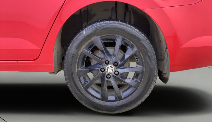 2023 Skoda SLAVIA AMBITION 1.0L TSI MT, Petrol, Manual, 21,654 km, Left Rear Wheel