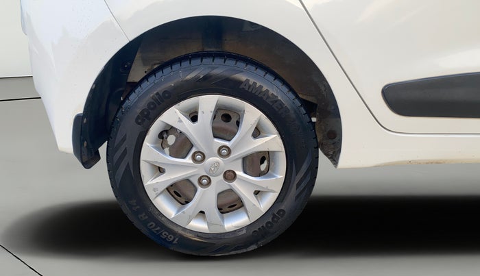 2015 Hyundai Grand i10 SPORTZ 1.2 KAPPA VTVT, Petrol, Manual, 78,822 km, Right Rear Wheel