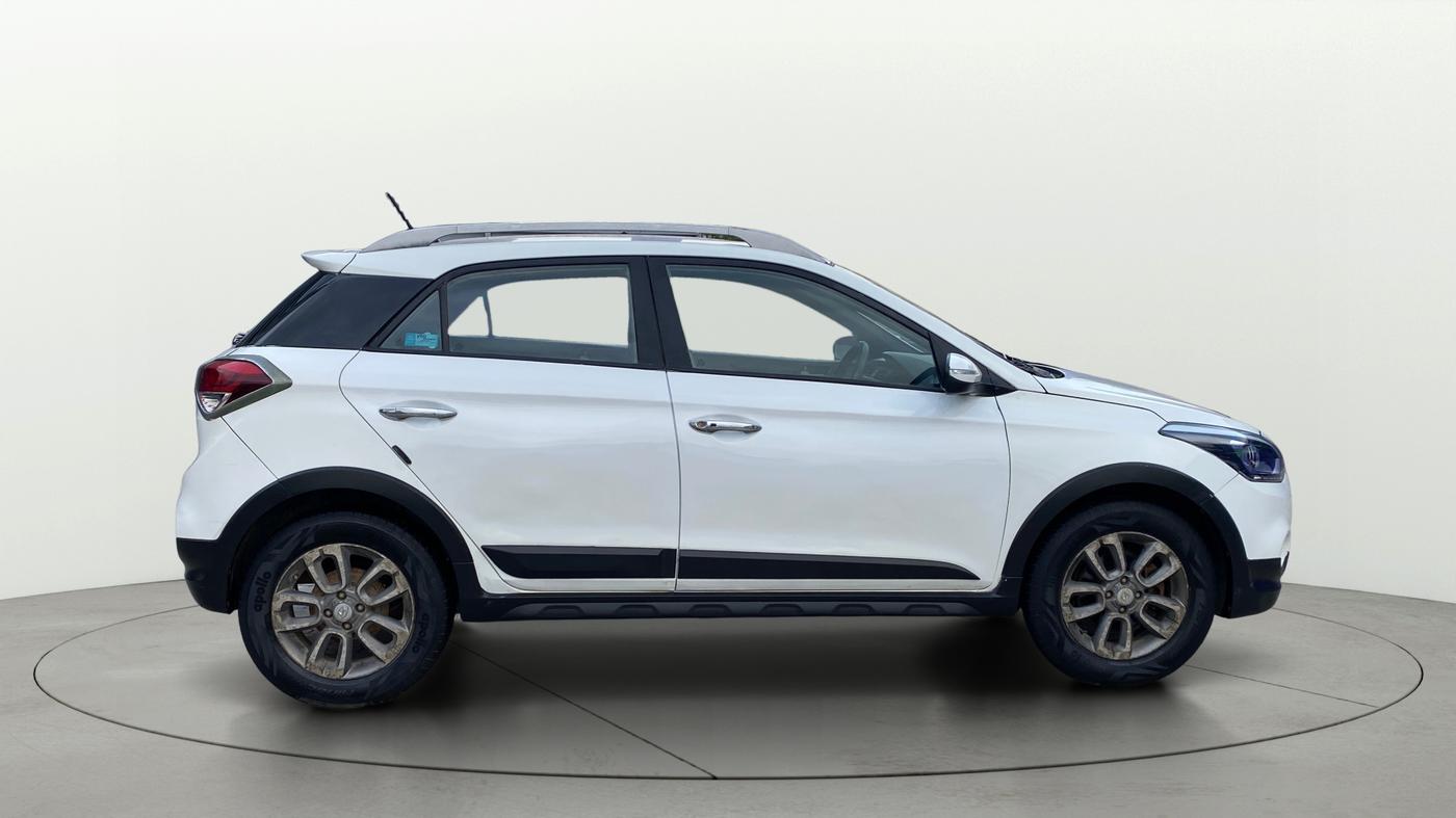 2017 Hyundai i20 Active 1.4 SX, Diesel, Manual, 82,129 km, Right Side View