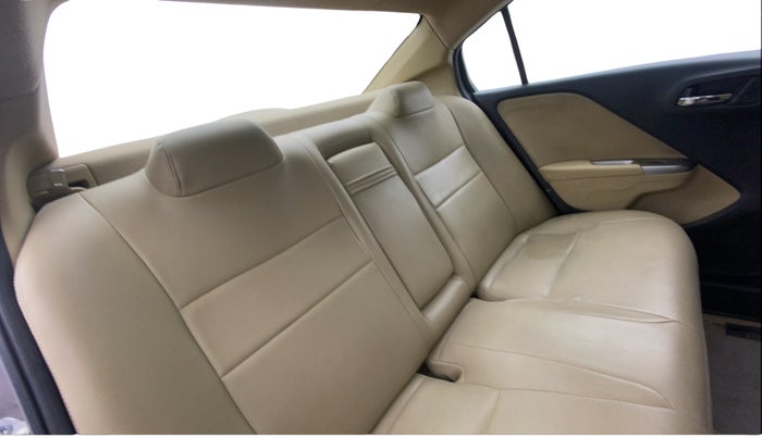 2016 Honda City 1.5L I-VTEC V MT, Petrol, Manual, 59,118 km, Right Side Rear Door Cabin