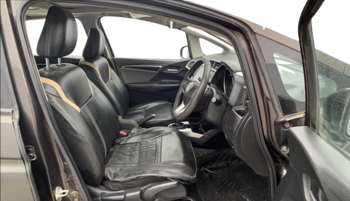 2018 Honda WR-V 1.5L I-DTEC VX MT, Diesel, Manual, 73,698 km, Right Side Front Door Cabin