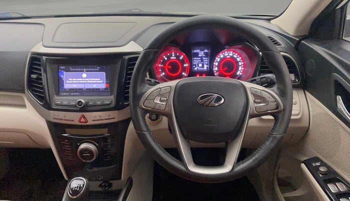 2019 Mahindra XUV300 W8 1.5 DIESEL, Diesel, Manual, 64,535 km, Steering Wheel Close Up