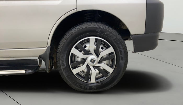 2025 Maruti Eeco 5 STR AC, Petrol, Manual, 2,448 km, Right Front Wheel