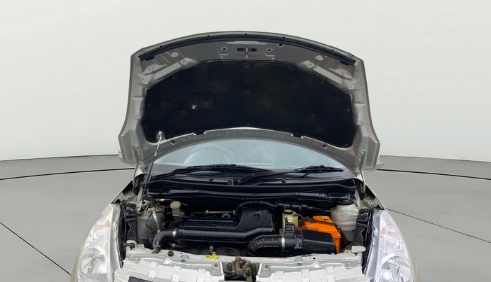 2013 Maruti Swift VDI, Diesel, Manual, 97,813 km, Open Bonet