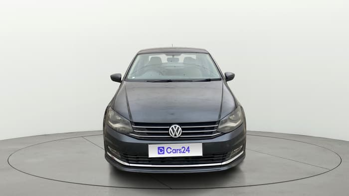 2015 Volkswagen Vento HIGHLINE 1.6 MPI, Petrol, Manual, 99,137 km, Front