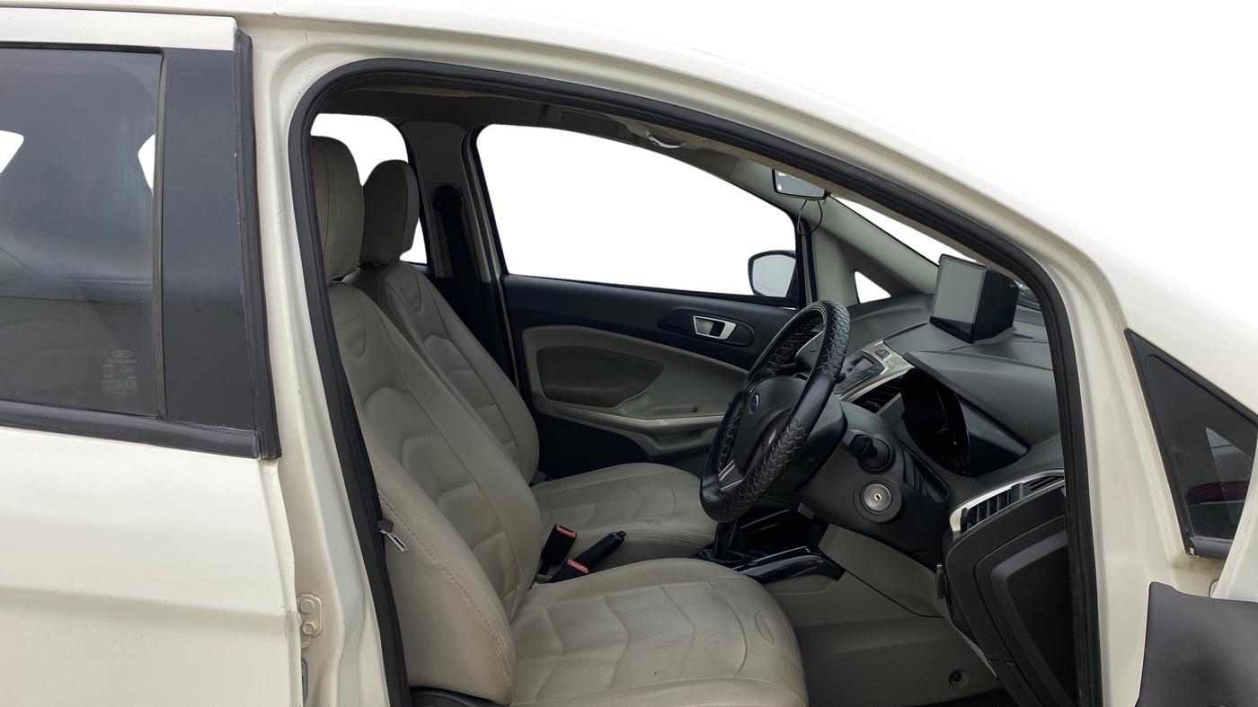 2014 Ford Ecosport TREND 1.5L DIESEL, Diesel, Manual, 1,24,004 km, Right Side Front Door Cabin
