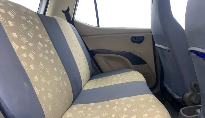 2013 Hyundai i10 MAGNA 1.1, Petrol, Manual, 59,689 km, Right Side Rear Door Cabin