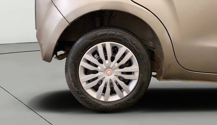 2022 Maruti New Wagon-R VXI CNG 1.0, CNG, Manual, 1,06,704 km, Right Rear Wheel