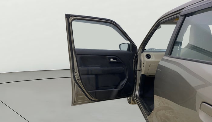 2024 Maruti New Wagon-R VXI CNG 1.0, CNG, Manual, 17,933 km, LHS Front Door