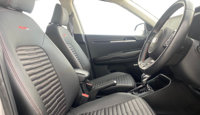 2020 KIA SONET GTX PLUS 1.0 DCT, Petrol, Automatic, 41,820 km, Right Side Front Door Cabin