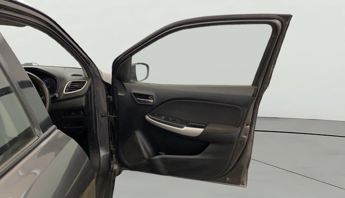 2018 Maruti Baleno DELTA CVT PETROL 1.2, Petrol, Automatic, 63,736 km, RHS Front Door