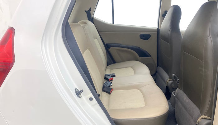 2014 Hyundai i10 MAGNA 1.1, Petrol, Manual, 85,092 km, Right Side Rear Door Cabin