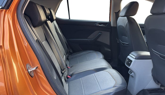 2021 Skoda KUSHAQ STYLE 1.0L TSI AT, Petrol, Automatic, 87,068 km, Right Side Rear Door Cabin