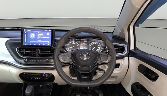 2023 Tata ALTROZ XE PLUS PETROL, Petrol, Manual, 20,497 km, Steering Wheel Close Up