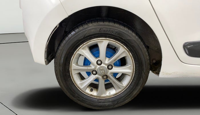 2015 Hyundai Grand i10 ASTA AT 1.2 KAPPA VTVT, Petrol, Automatic, 74,868 km, Right Rear Wheel