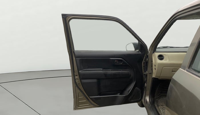 2019 Maruti New Wagon-R LXI CNG 1.0, CNG, Manual, 1,09,645 km, LHS Front Door