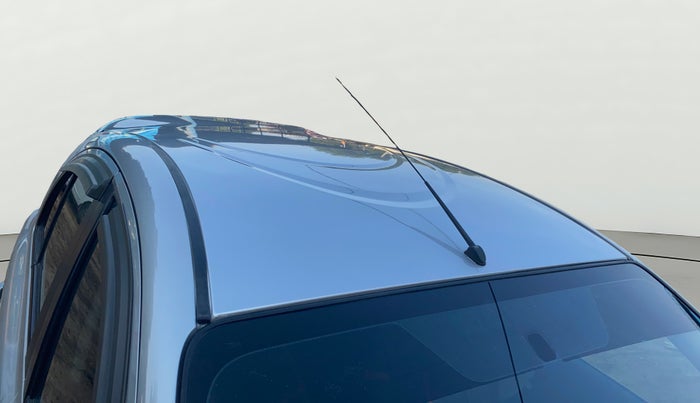 2018 Nissan Micra Active XL O, Petrol, Manual, 18,143 km, Roof