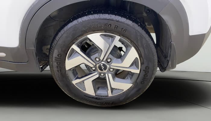 2021 KIA SONET HTX 1.0 IMT, Petrol, Manual, 1,09,541 km, Left Rear Wheel