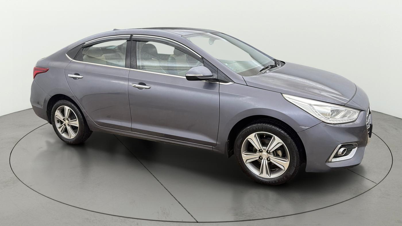 2017 Hyundai Verna 1.6 VTVT SX (O) AT, Petrol, Automatic, 36,476 km, Right Front Diagonal