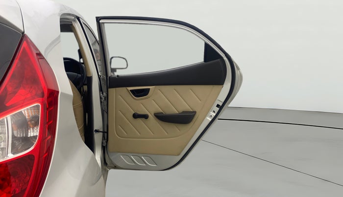 2018 Hyundai Eon D-LITE+, Petrol, Manual, 15,516 km, RHS Rear Door