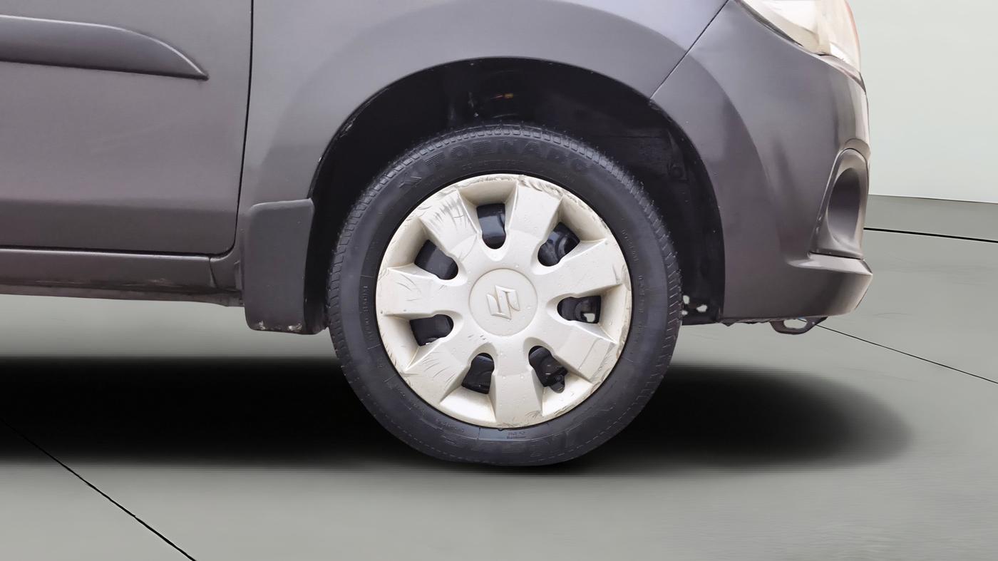 2019 Maruti Alto K10 VXI (O) AMT, Petrol, Automatic, 29,516 km, Right Front Wheel