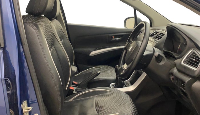 2019 Maruti S Cross ZETA 1.3, Diesel, Manual, 1,25,199 km, Right Side Front Door Cabin