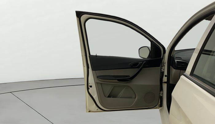 2019 Tata Tiago XZ PETROL, Petrol, Manual, 98,080 km, LHS Front Door
